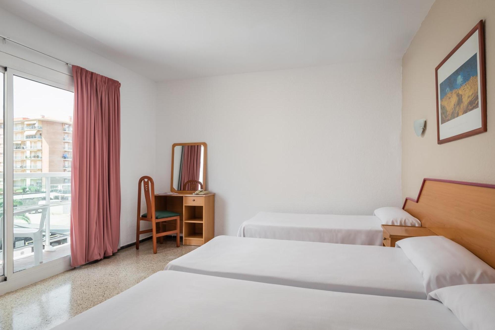 Hotel Cartago Nova By Alegria Malgrat de Mar Exterior foto