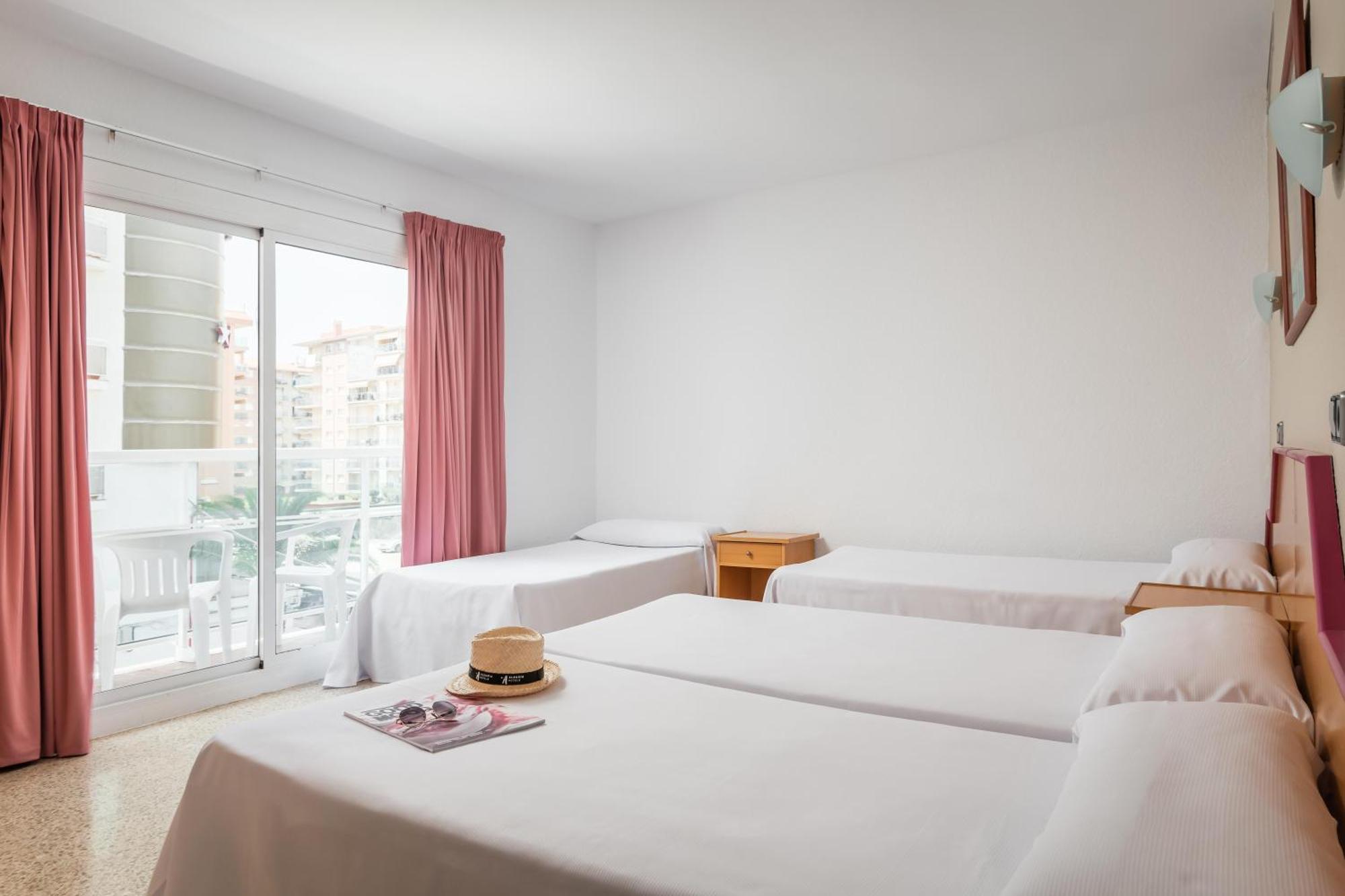 Hotel Cartago Nova By Alegria Malgrat de Mar Exterior foto