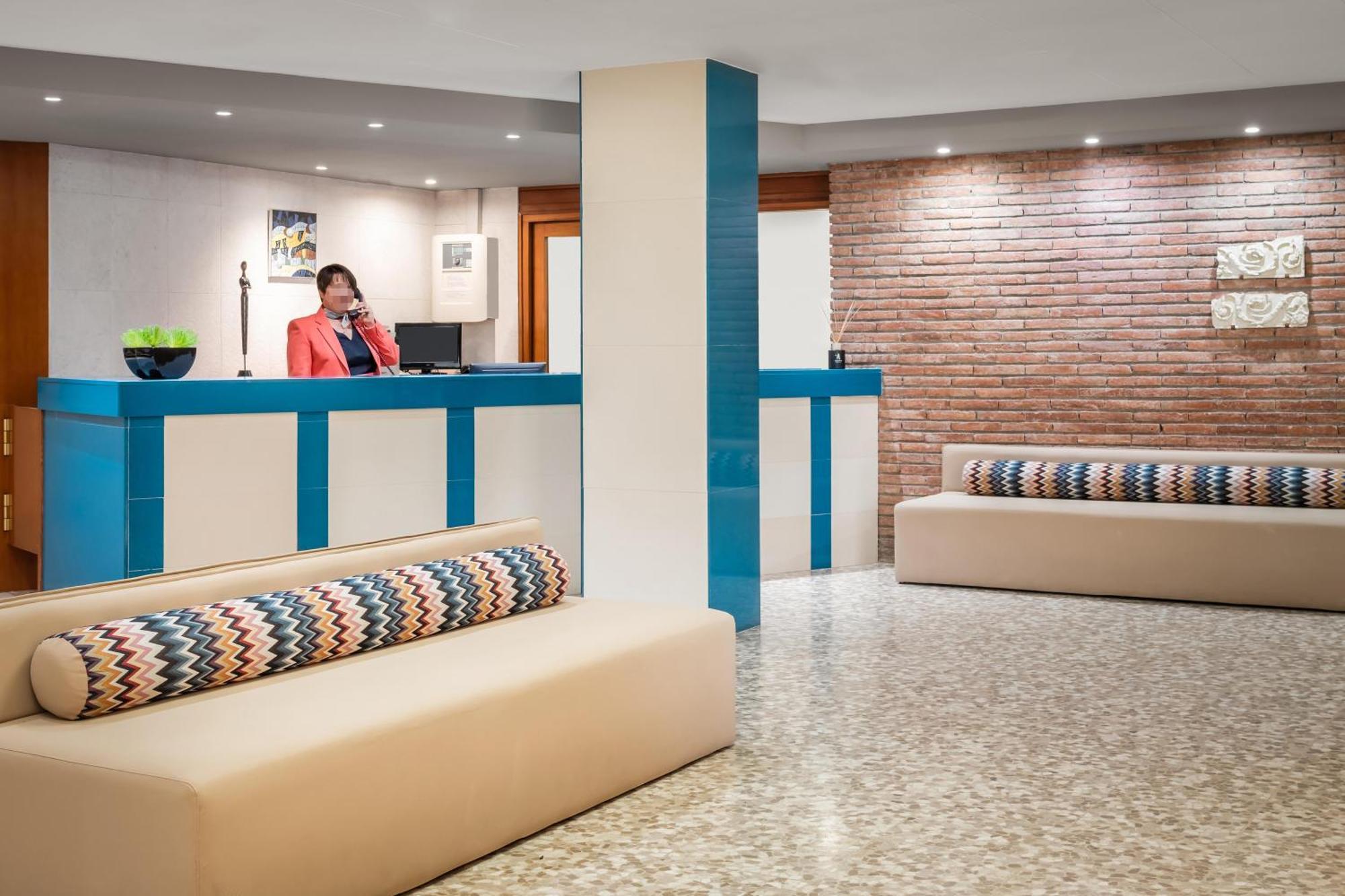 Hotel Cartago Nova By Alegria Malgrat de Mar Exterior foto